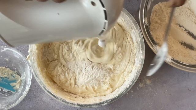 EASY & SOFT BUTTER CAKE RECIPE EVER | Secret to Perfect Butter Cake Revealed! смотреть онлайн