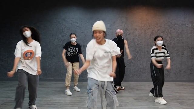 Routine Class / Kris Kross - Jump / Diana Choreography (milliontobrilliant) смотреть онлайн