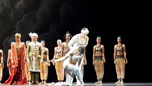 Баядерка. Сергей Полунин.09.10.2015 смотреть онлайн