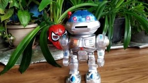 Робот Линк - русскоговорящий . Испытания робота Линка .