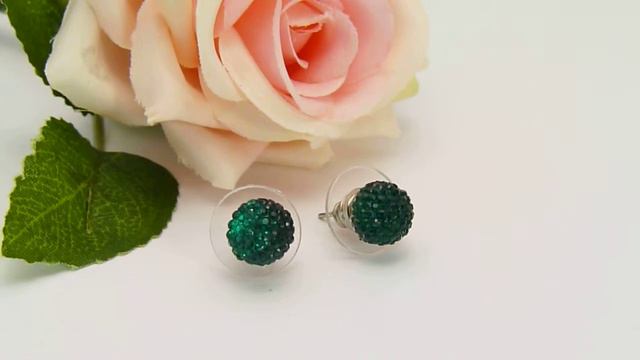 Серьги пуссеты с 3D стразами (зелёные) смотреть онлайн