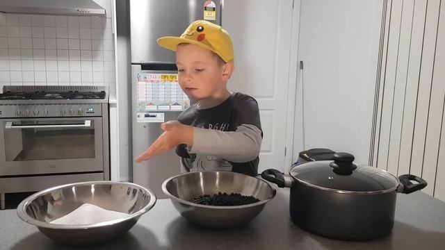 Варенье из пепельной черники аборигенов Австралии. Blueberry Ash jam - Aboriginal Australians food. смотреть онлайн