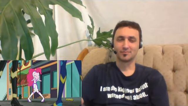 Blind React: Equestria Girls "Movie Magic" смотреть онлайн