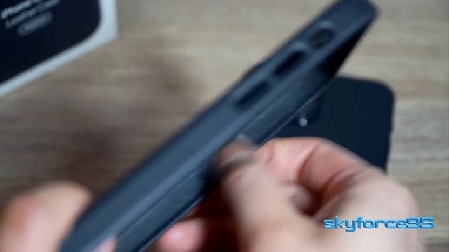 Apple iPhone 13 Mini Leather Case with MagSafe - Midnight Unboxing & First Impressions смотреть онлайн