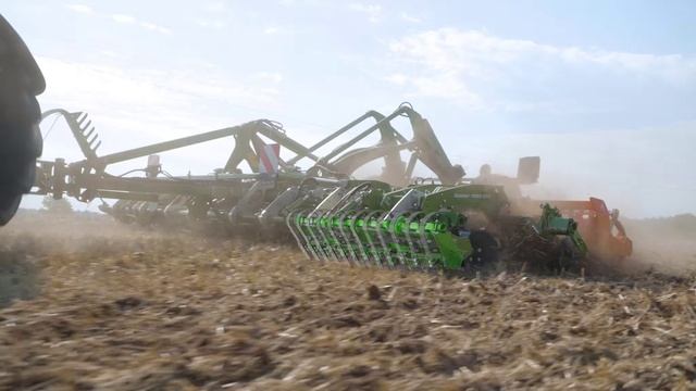 Работа нового Catros 7 TS #amazone #tillage #catros #deere
