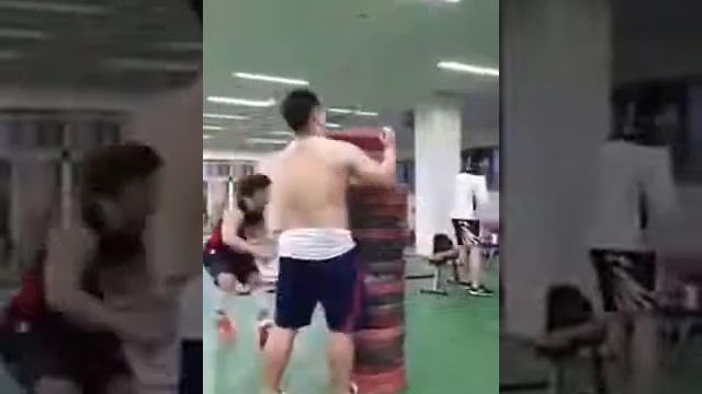 Прыгучие азиаты. смотреть онлайн