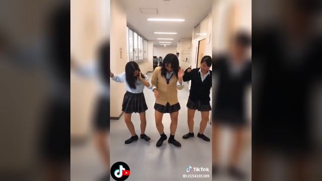 【oh NA NA NA】JK JC ォン ナナナー❗️スカート短すぎ смотреть онлайн