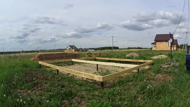 Каркасный летний домик 6Х3 с верандой часть 3 Обвязка винтовых свай смотреть онлайн