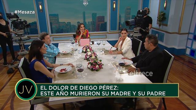 Diego Pérez se quebró al recordar la muerte de sus padres: "Fue el peor año de mi vida" смотреть онлайн
