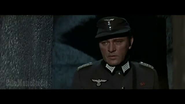 Anton Diffring смотреть онлайн