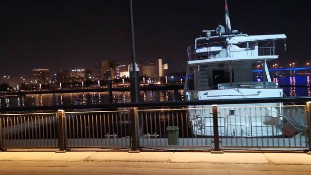 Dubai Dinner Cruise - Sailing at Dubai Water Canal (Part 1) смотреть онлайн