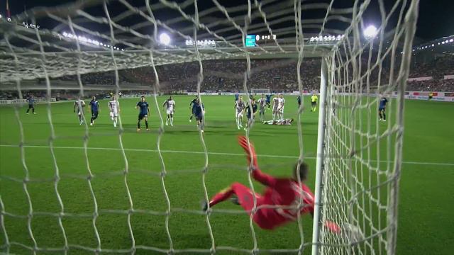 BEST SAVES IN 2023 | SZCZĘSNY & PERIN INSANE SAVES 🧤