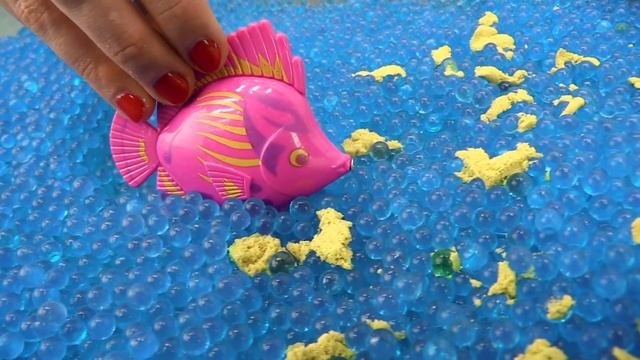 Семья Барби на рыбалке. Видео для девочек смотреть онлайн