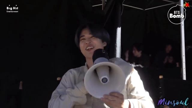 [Озвучка by Minsoul] [BANGTAN BOMB] Игра с мегафоном - BTS (방탄소년단) смотреть онлайн