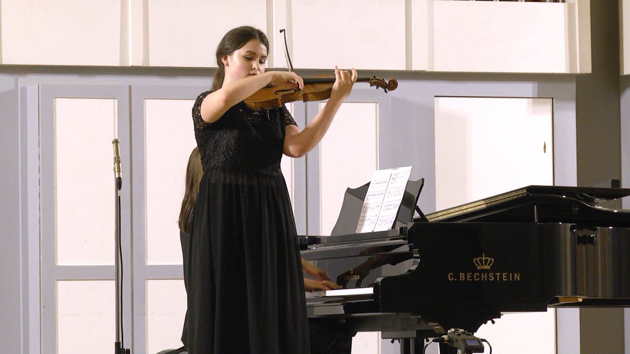 А.Глазунов - Большое адажио из балета «Раймонда». Юлия Суликова (скрипка), Ольга Ушакова (ф-но) смотреть онлайн