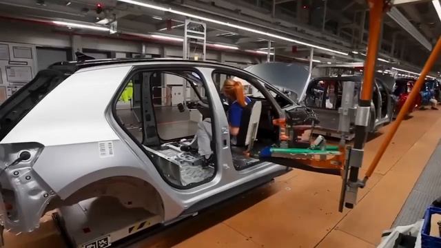 Краш-тесты китайских машин, смотрим что от них остаётся смотреть онлайн