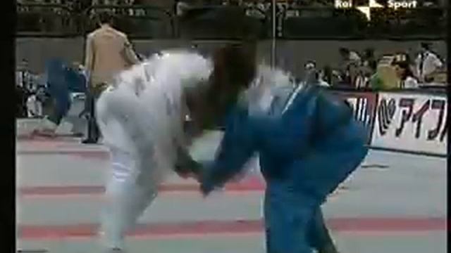 JUDO 2005 World Championships Cairo: Guillaume Elmont (NED) - Roman Gontyuk (UKR) смотреть онлайн