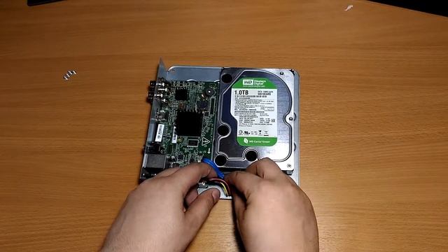 ОНЛАЙН ТРЕЙД.РУ — Видеорегистратор RVi-HDR04LA-TA смотреть онлайн