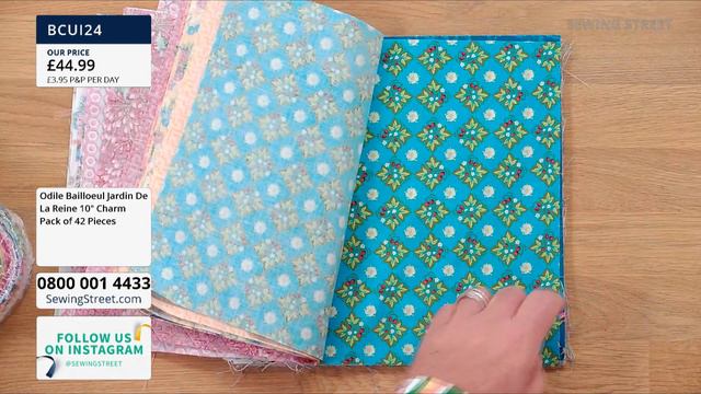Sewing Street– 17/11/2021 – Anna Maria Horner Song & Dance Magenta Quilt with Wendy Orlando смотреть онлайн