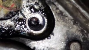 Санг Йонг удаление обломанного болта крепление форсунки