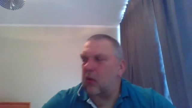на дворе май а нам лыжи надо искать... смотреть онлайн