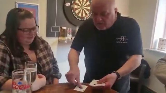 The Perfect Match by Vinny Sagoo (Performance by Bob) Easy Mind Reading Magic Trick смотреть онлайн