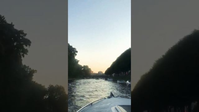 Прогулка по рекам и каналам- Санкт-Петербург- Возвращение-#мосты #спб #катера #наводе #barca #вечер смотреть онлайн