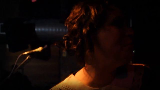 Tulipa Ruiz - European Tour, London 19/12/11 смотреть онлайн