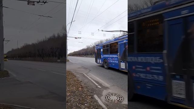 Троллейбус с изменённой маской ЗиУ-682Г-016.02 с маршрутом N°8 едет по Ленинградскому проспекту. смотреть онлайн