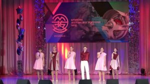 "Расскажи, о чем мечтаешь ты" Исполняет вокальная группа "Экспромт"