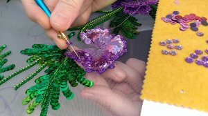 Вышивка люневильским крючком. Объёмный цветок. МК. Часть 1.