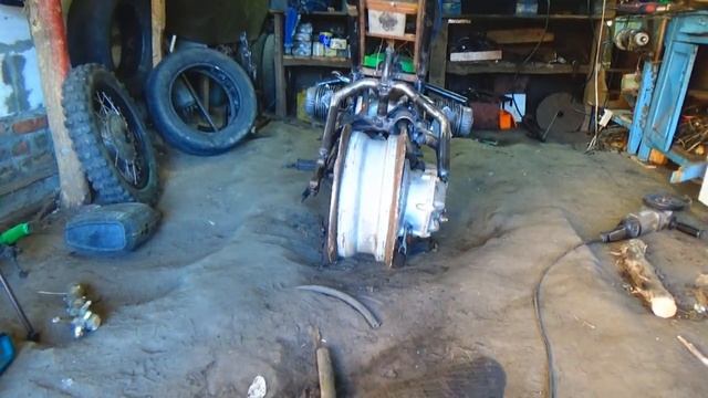 ✅ГУСЕНИЦА НА УРАЛ!!! SNOW-BIKE СВОИМИ РУКАМИ. ПОПРЁТ??? смотреть онлайн