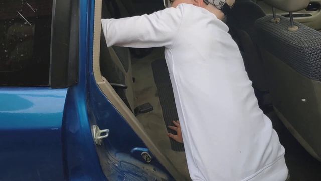 Обзор Mazda Demio