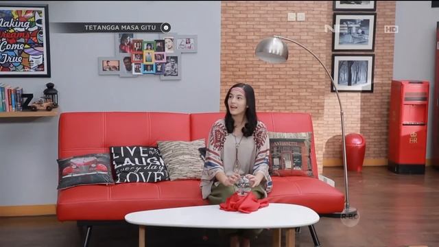 New School - Part 4/4 | Tetangga Masa Gitu? S02 E82 | NetMediatama смотреть онлайн