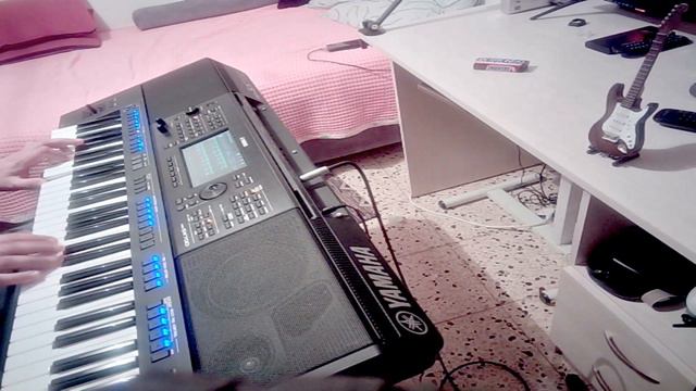 C.C. Catch - Jump in my car (Yamaha SX700) смотреть онлайн