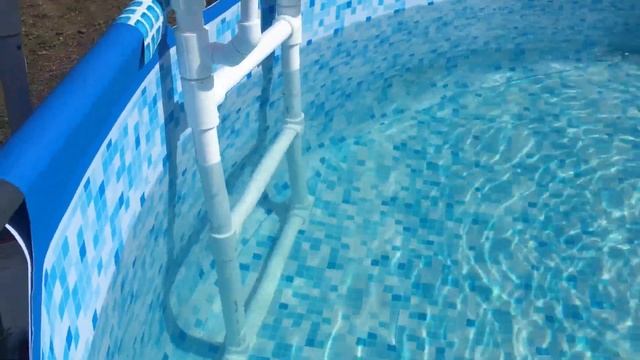 Разборная железная лестница в бассейн смотреть онлайн