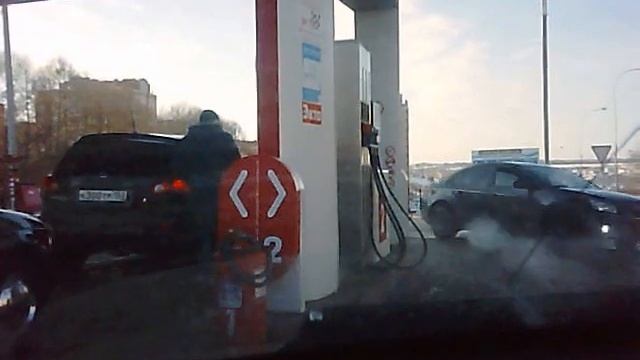 Саранск. Как надо выезжать с заправки смотреть онлайн