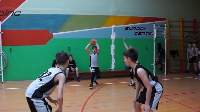 С Днём рождения тренер смотреть онлайн