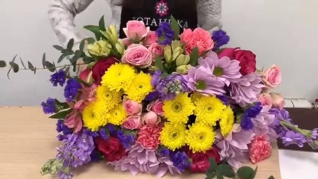 Собираем чудесный весенний букет смотреть онлайн
