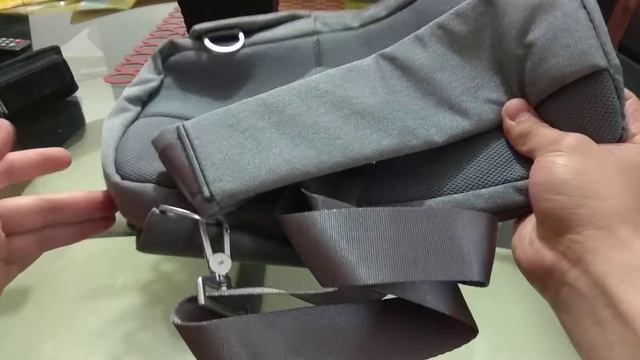 Unboxing Xiaomi Sling Bag GEARBEST смотреть онлайн