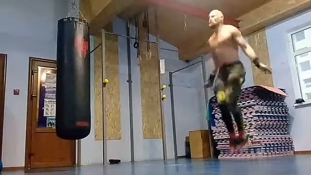 Разминочный комплекс. Кайдзен-кроссфит по средам смотреть онлайн