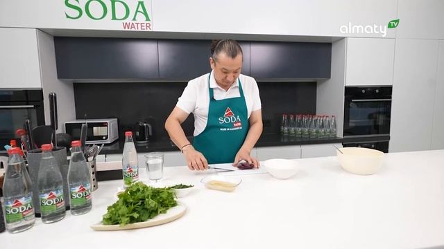 @AlmatyUS "Алматы со вкусом" Шашлыки из курицы. Выпуск 2 смотреть онлайн