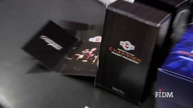 Packaging Design Tips from Manny Pacquiao's Graphic Designer, Mark Wood смотреть онлайн
