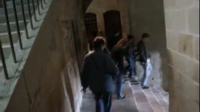 Сан Мишель Внутренние переходы аббатства смотреть онлайн