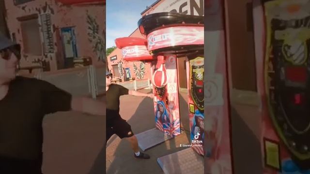 Метрополь. Вот такая учёба на код 95 в Гиртеке была у меня. смотреть онлайн