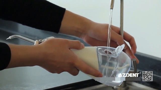 Dental Water Flosser, Oral Irrigator Portable 300ml - Rechargeable, Cordless смотреть онлайн