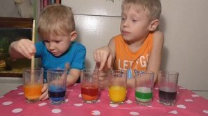 Пенный цветной вулкан из соды и уксуса. Опыт для детей.