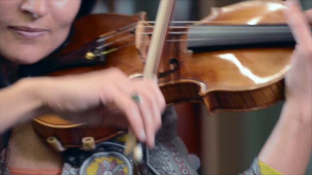 Lot 72 - A Very Fine Italian Violin by Matteo Goffriller, Venice circa 1710 смотреть онлайн