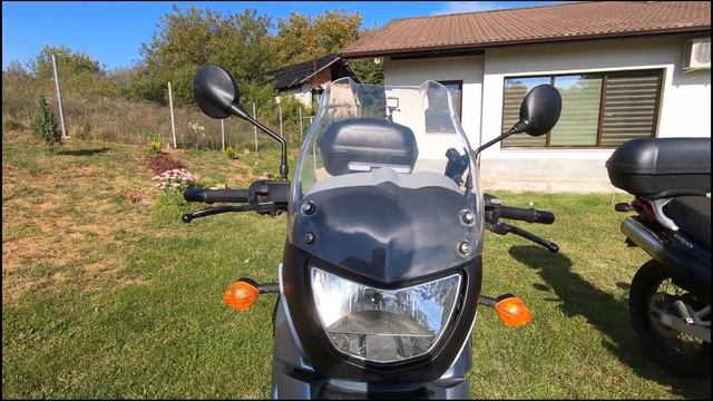 Suzuki XF 650 Freewind срещу BMW F 650 GS смотреть онлайн