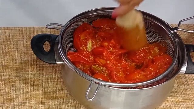 Каждый год закрываем по 50 банок, и все равно мало! Самое вкусное лечо на зиму! смотреть онлайн